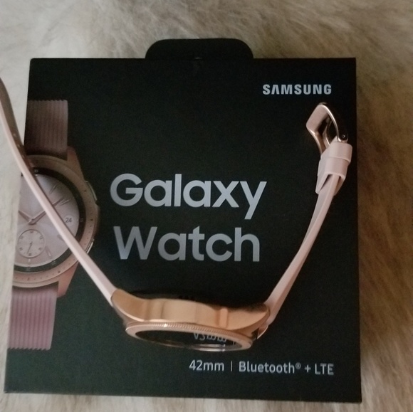 Samsung Galaxy Watch - Picture 3 of 4